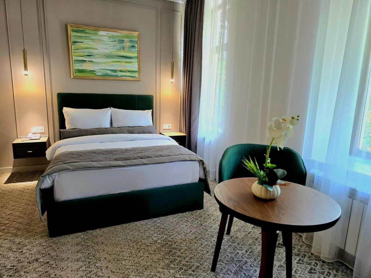Image 1 of Maestro Address Hotel