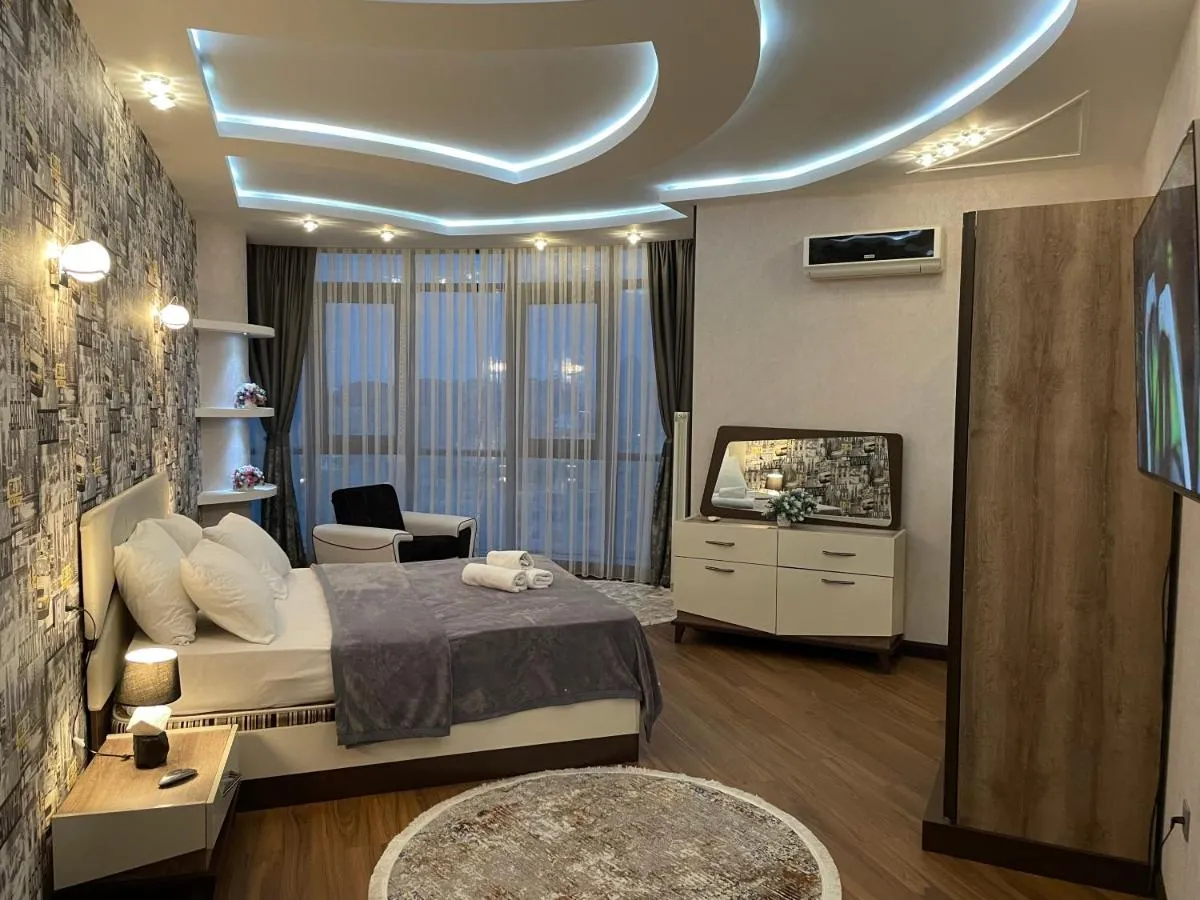 Image 1 of Meqafun Sea View apartment