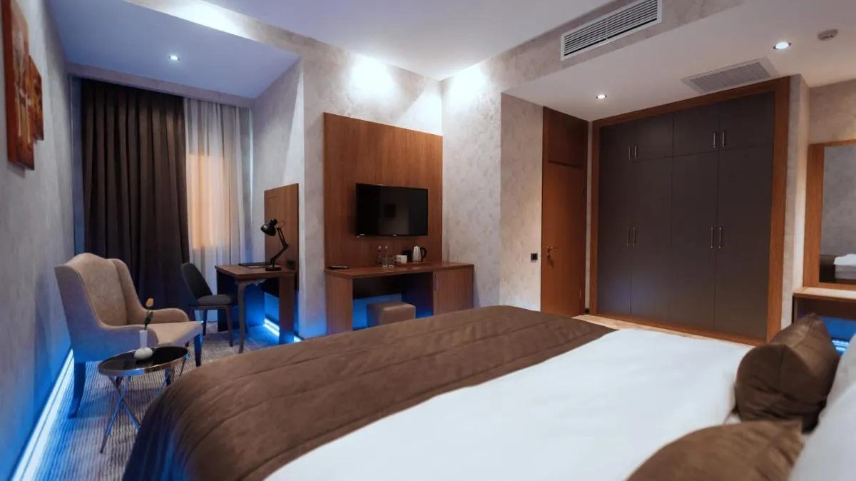 Image 4 of Midtown Hotel Baku