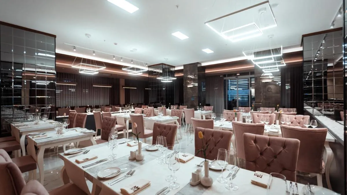 Image 3 of Midtown Hotel Baku