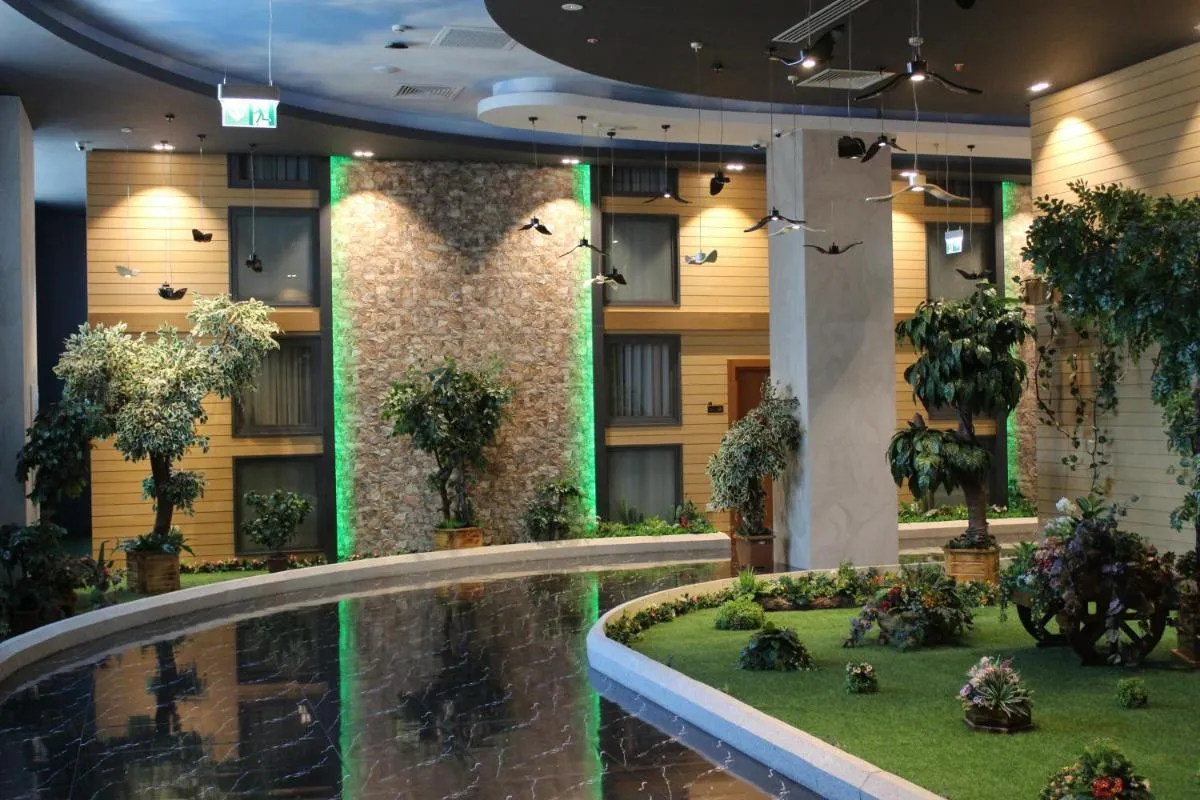 Image 5 of Midtown Hotel Baku