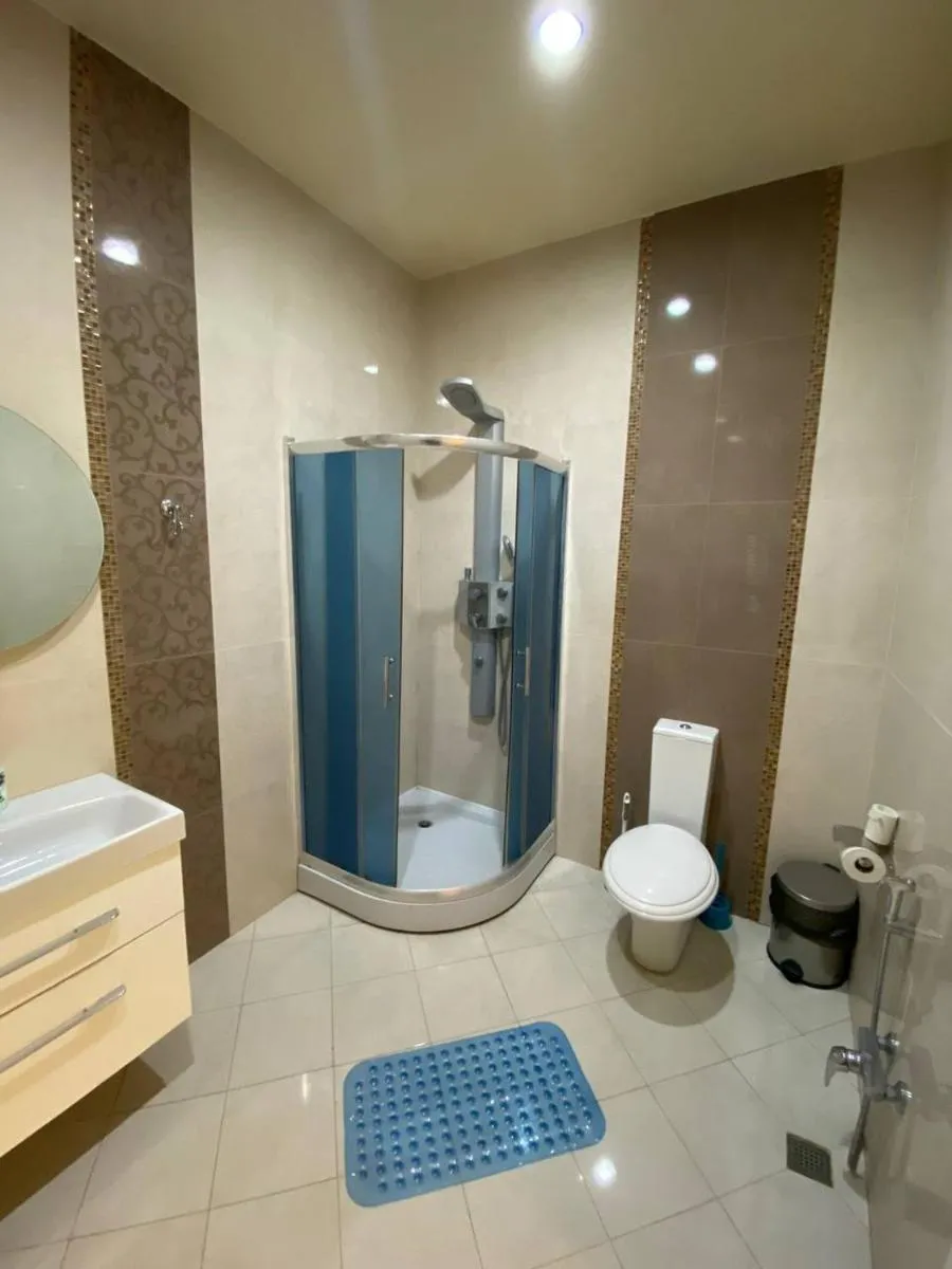 Image 4 of Modern City Center Apartments
