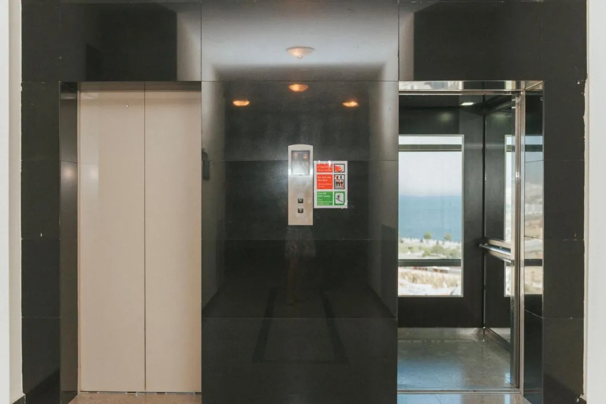 Image 2 of Modern City Center Apartments