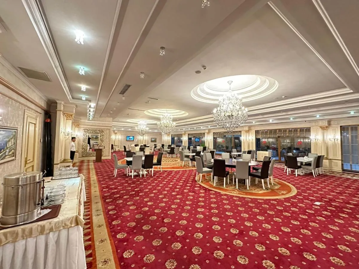 Image 2 of Modern Hotel