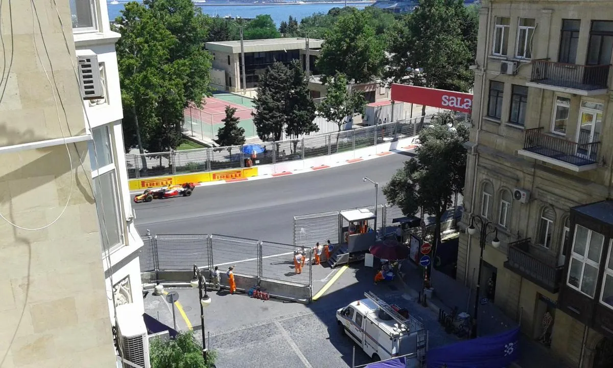 Image 6 of Neftiannikov Avenue Apartment