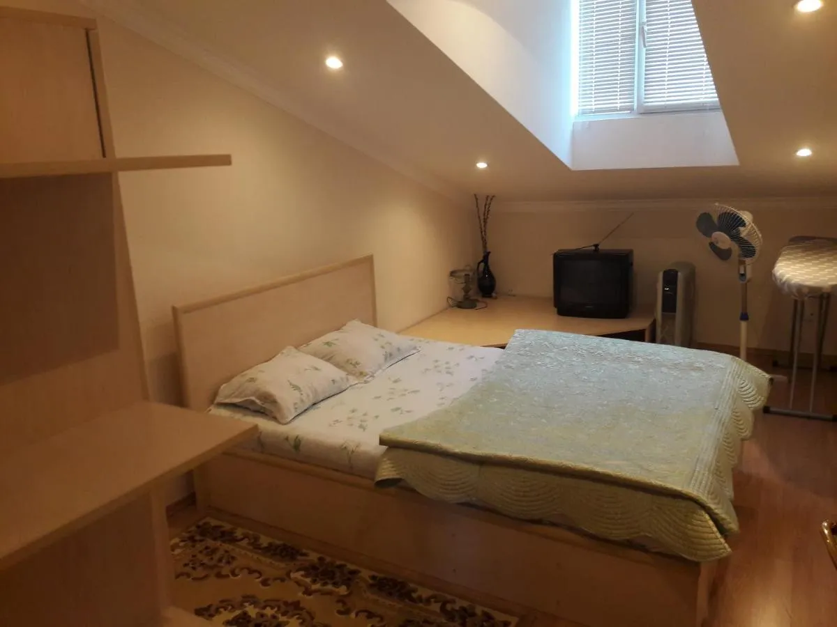 Image 5 of Neftiannikov Avenue Apartment