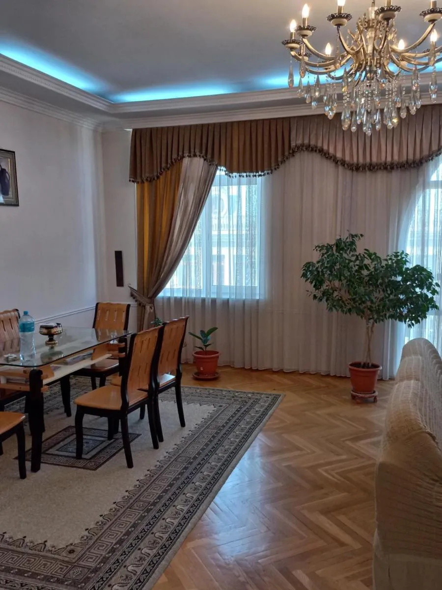 Image 4 of Neftiannikov Avenue Apartment