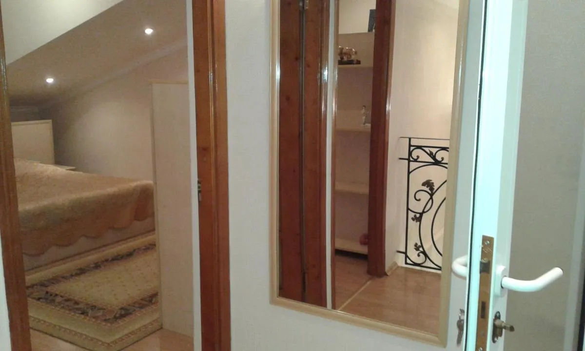 Image 2 of Neftiannikov Avenue Apartment