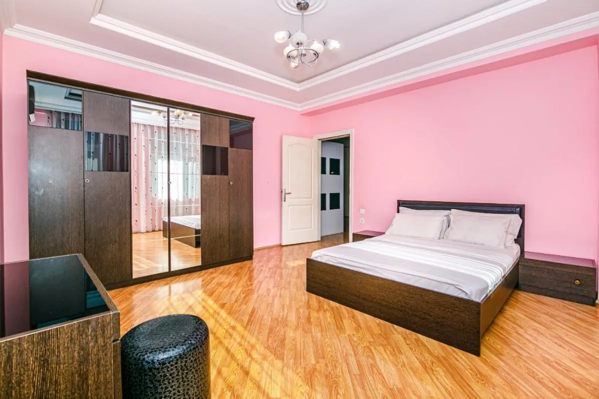 Image 1 of New Apartment in Baku 15/222