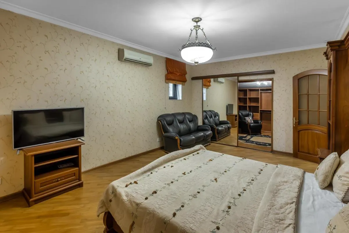 Image 4 of Old City Luxury VIP Duplex VILLA