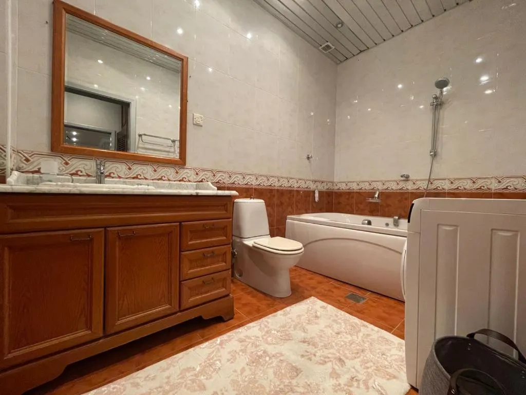 Image 2 of Old City apartment