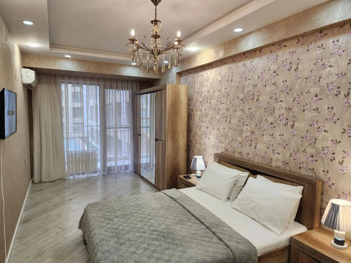 Image 1 of Park Azure Lux apartment