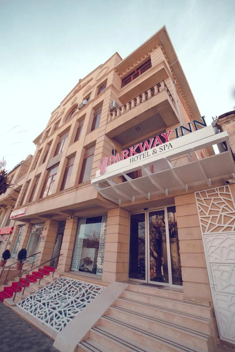 Image 4 of Parkway Inn Hotel & Spa