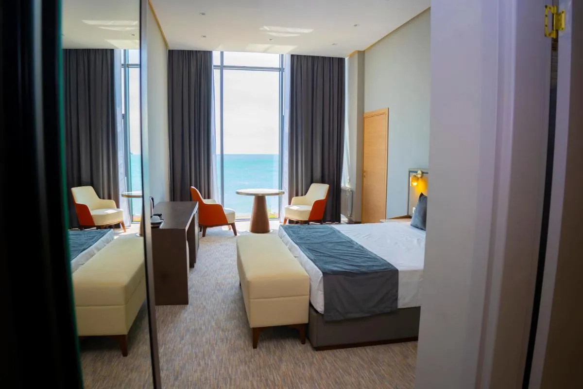 Image 1 of Port Marine Hotel