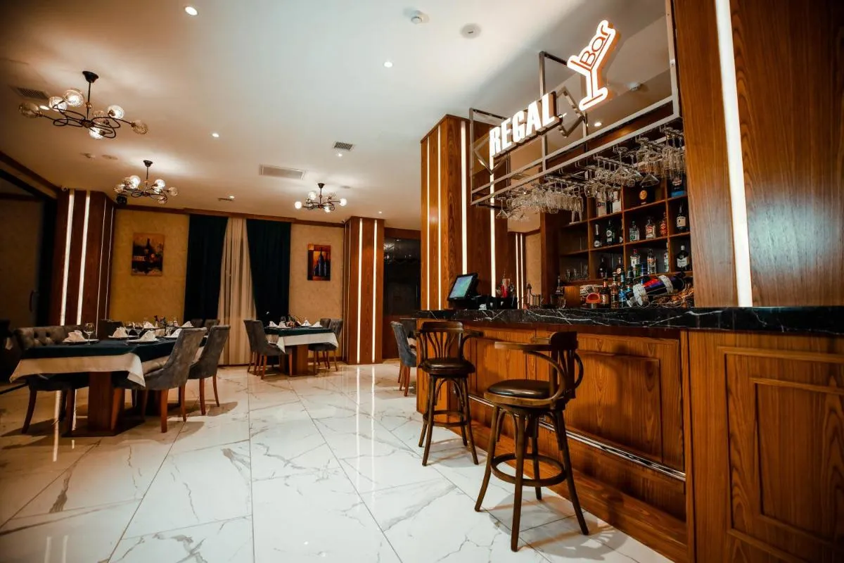 Image 2 of Regal Inn Badamdar Hotel