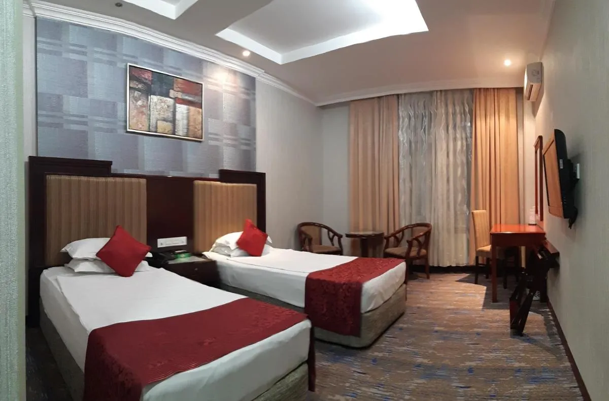 Image 4 of Royal Hotel