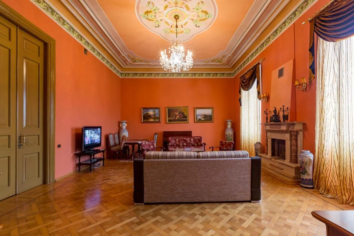 Image 4 of Royal Suite Apartment on Nizami Street