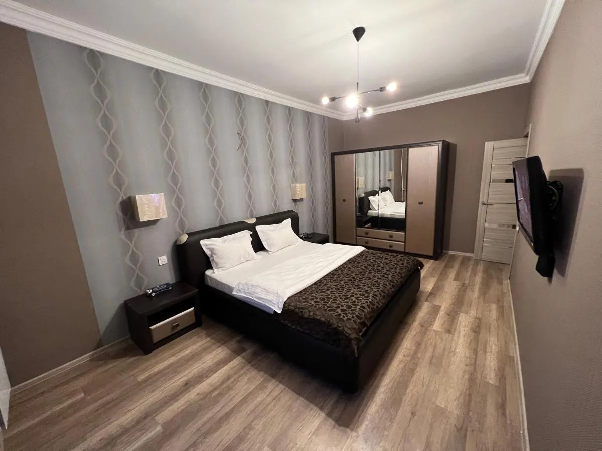 Image 2 of SHAH INN Panoramic Apartments City Center Оплата картой МИР