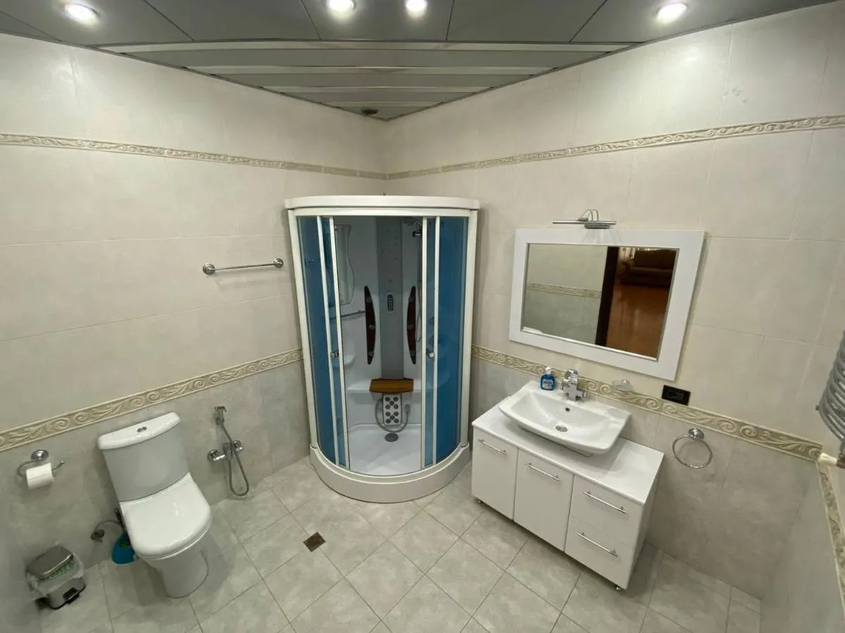 Image 2 of Sapphire Central Apartments