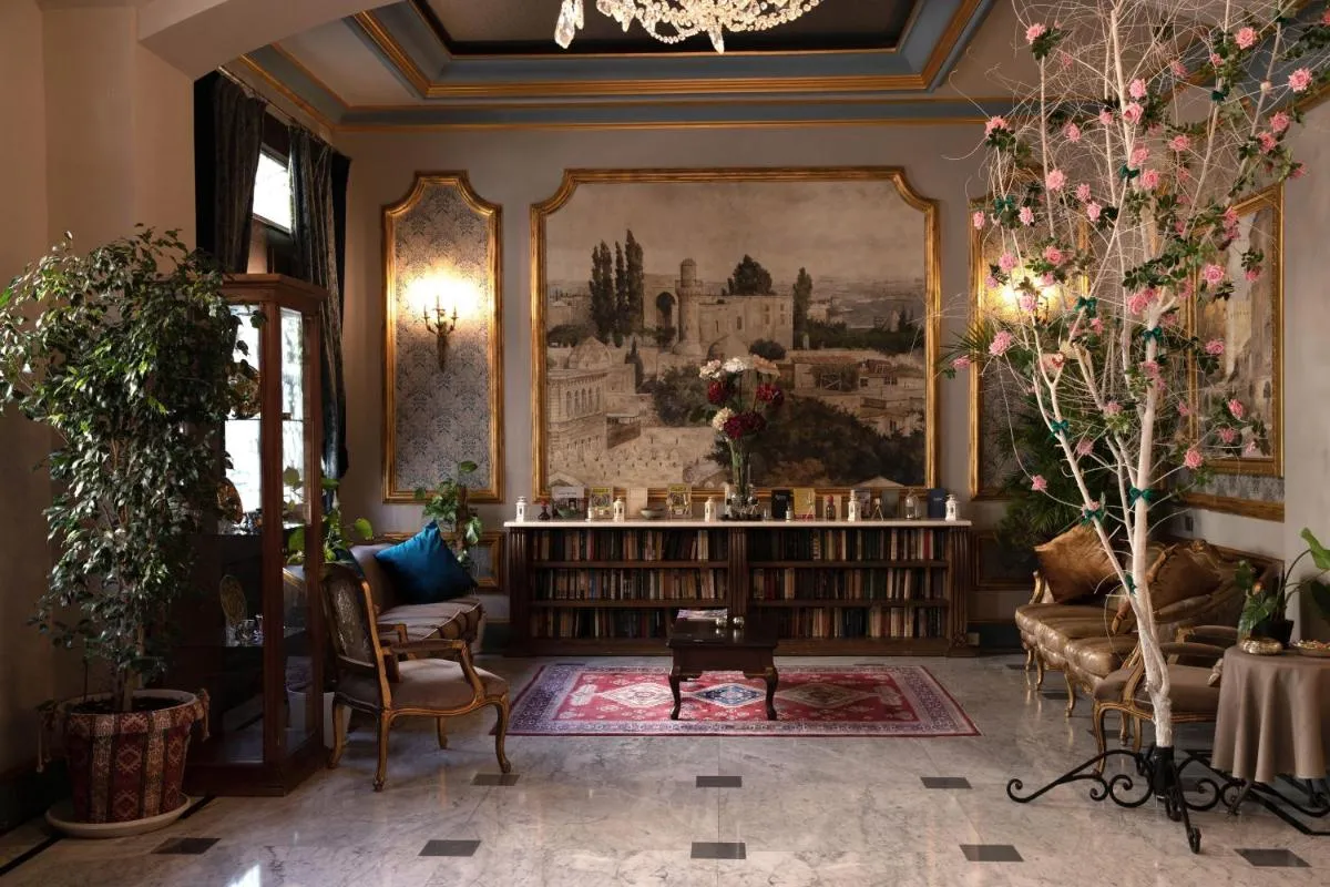 Image 2 of Sapphire City Hotel