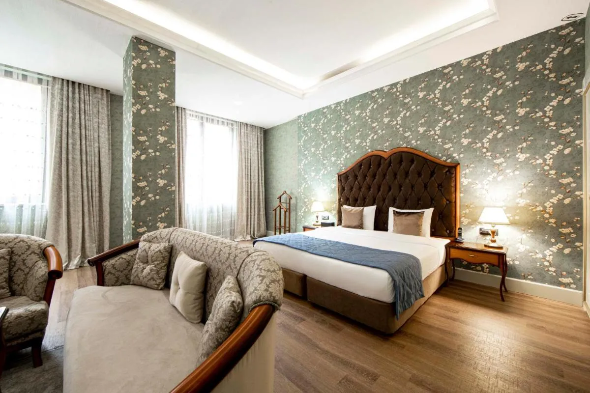 Image 3 of Sapphire Inn Hotel