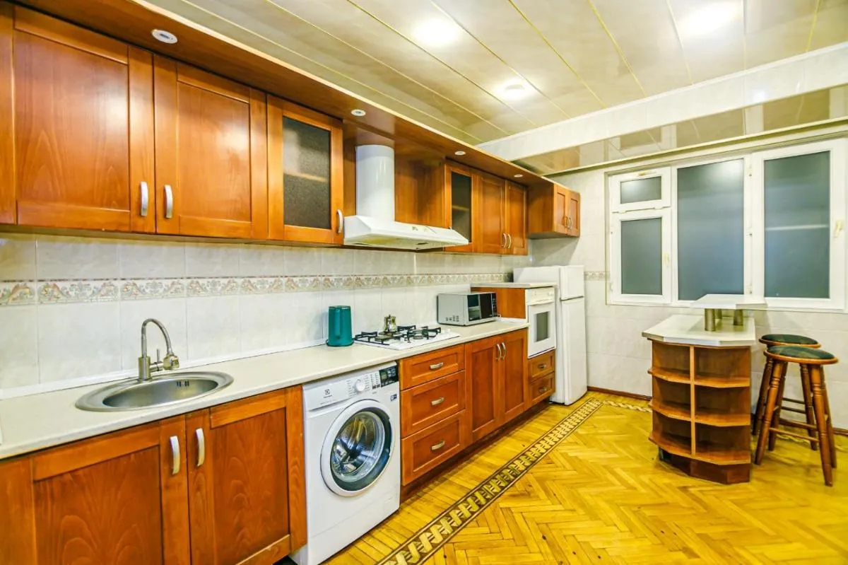 Image 3 of Sea View Home
