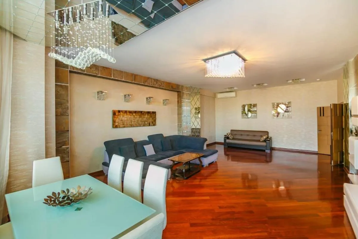 Image 5 of Sea View VİP Apartment Millenium Palace