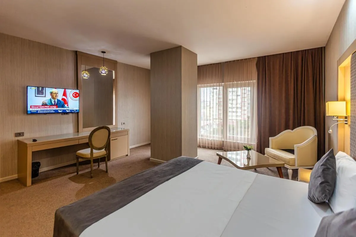 Image 4 of Sky Hotel Baku