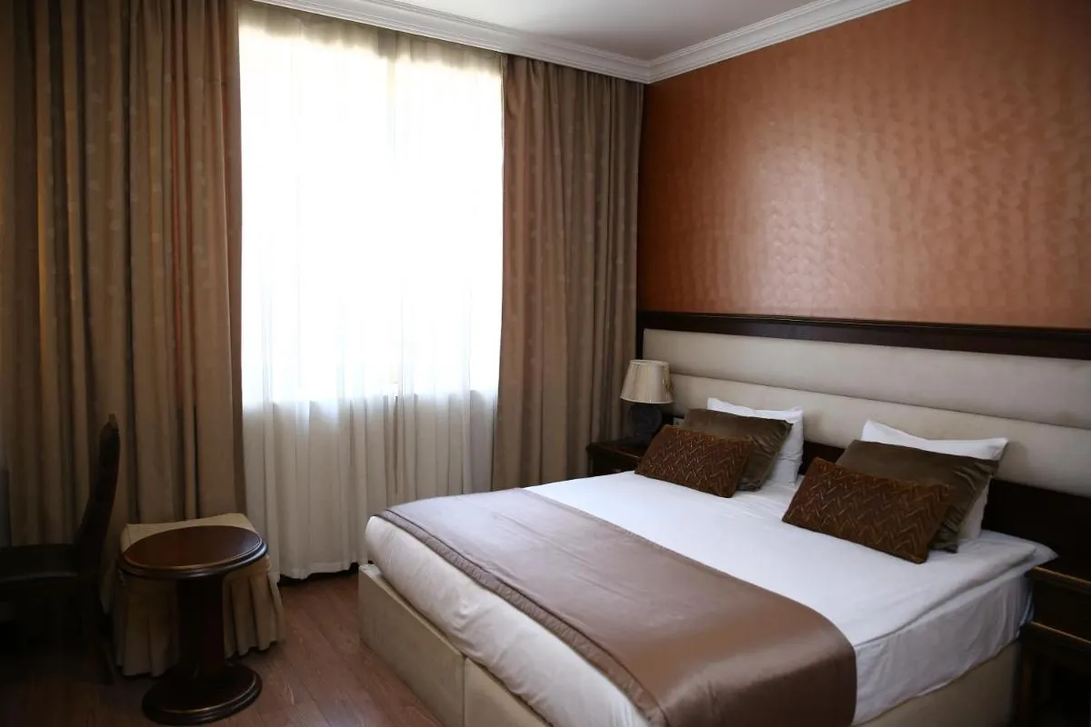 Image 5 of Smith Hotel Baku