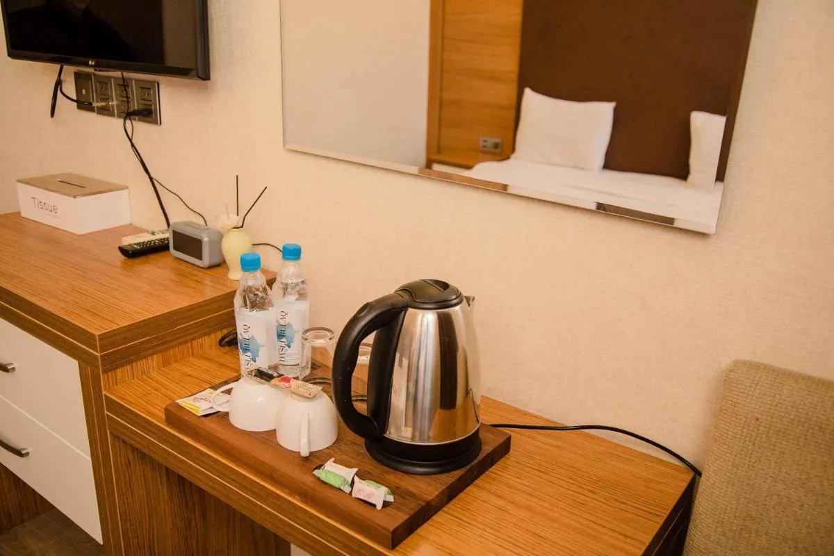 Image 2 of Solo Hotel