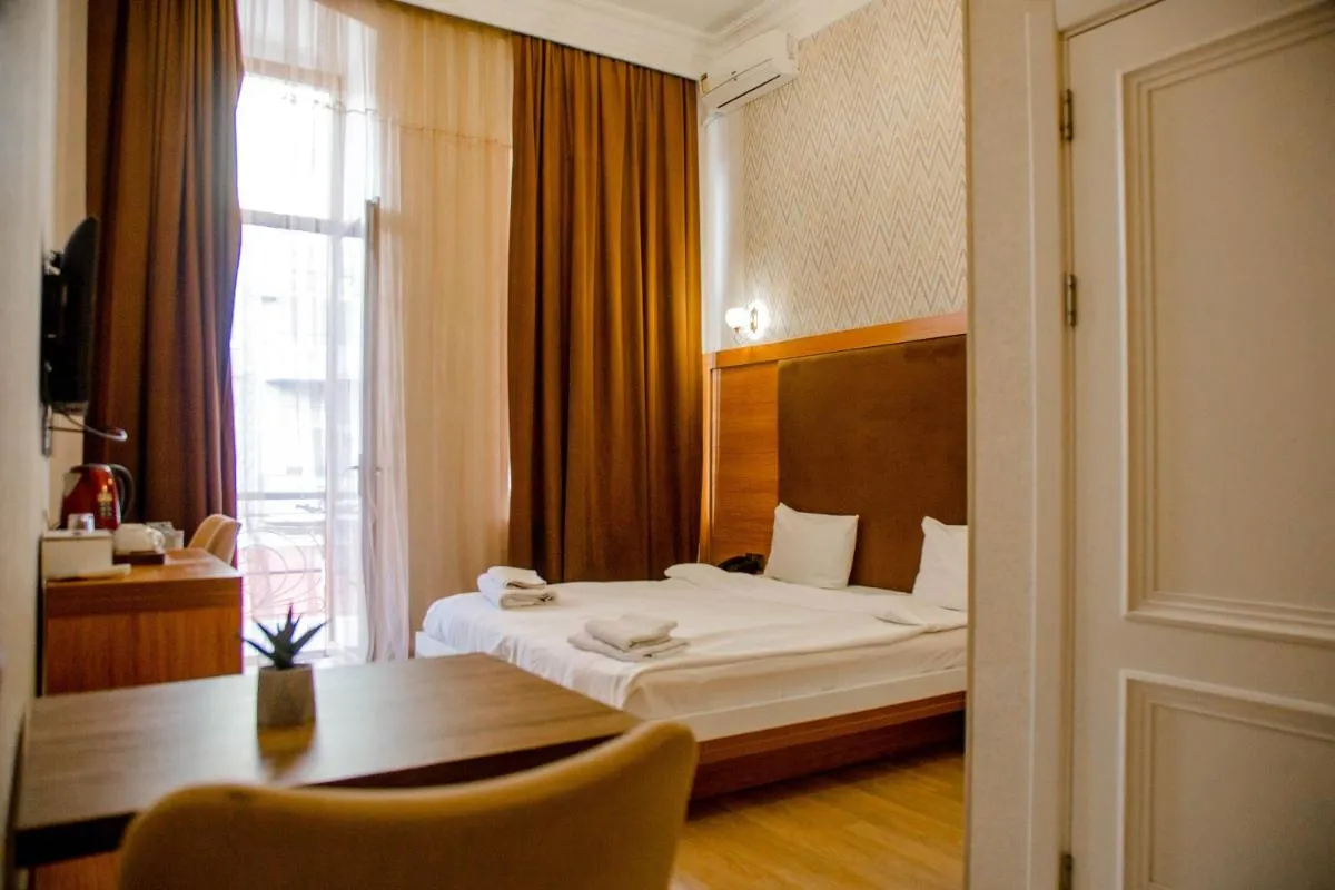 Image 6 of Solo Hotel