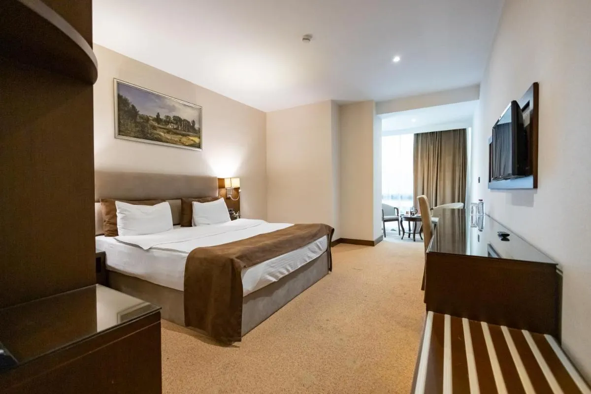 Image 2 of The Diamond Hotel Baku