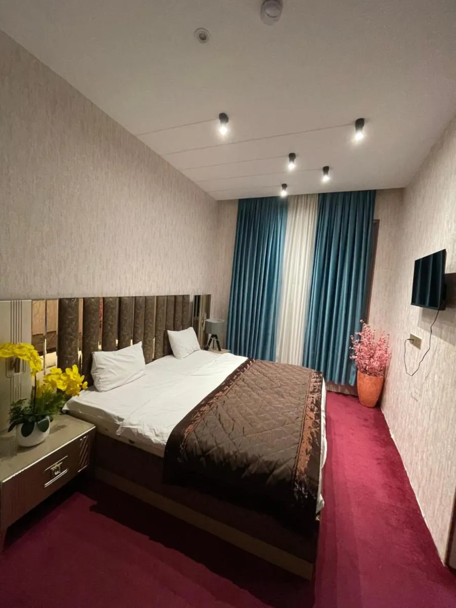 Image 3 of The Mirror Hotel