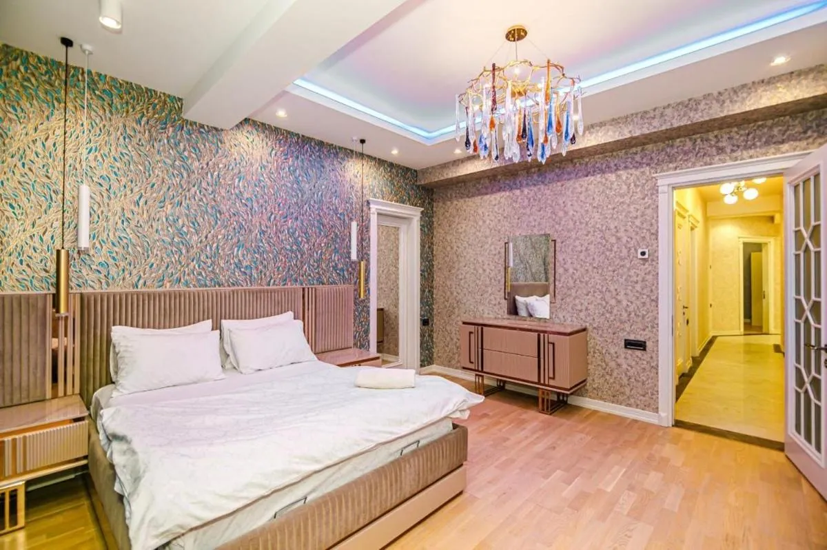 Image 6 of VIP Apartment HILTTON