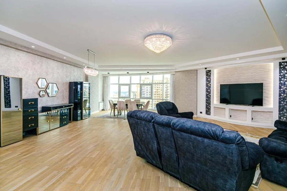 Image 5 of VIP Apartment HILTTON