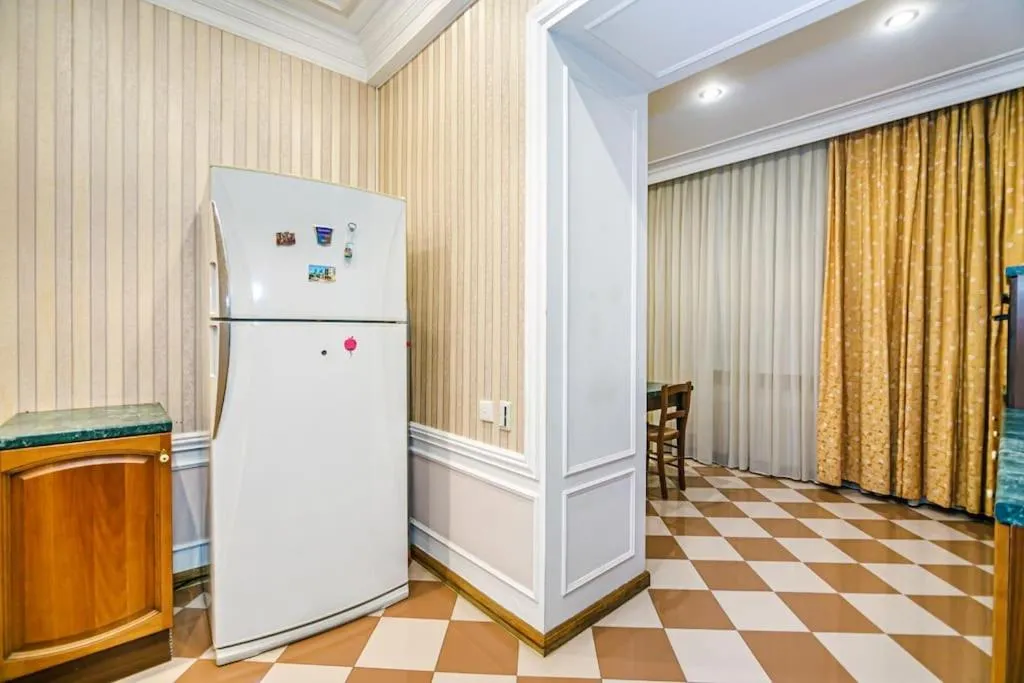 Image 4 of White Apartment LUX