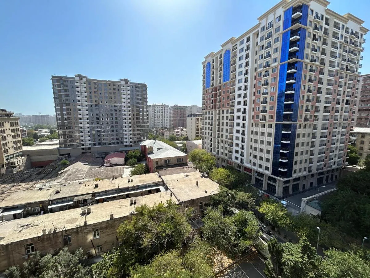Image 5 of White Stone Residence 47