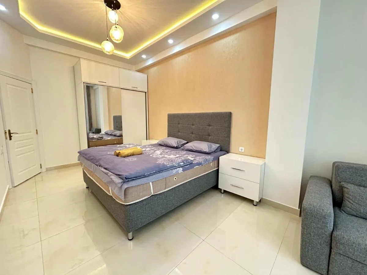 Image 1 of Whitestone Residence 74