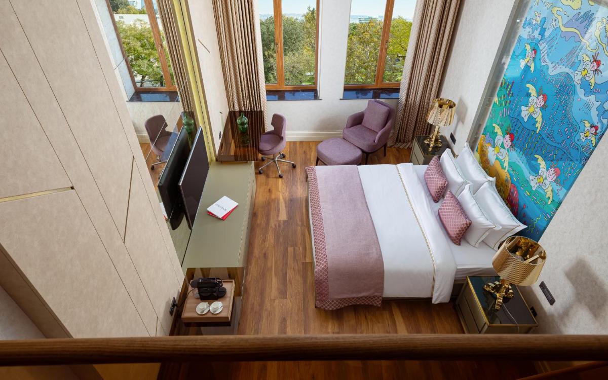 Image 1 of ART Gallery Hotel