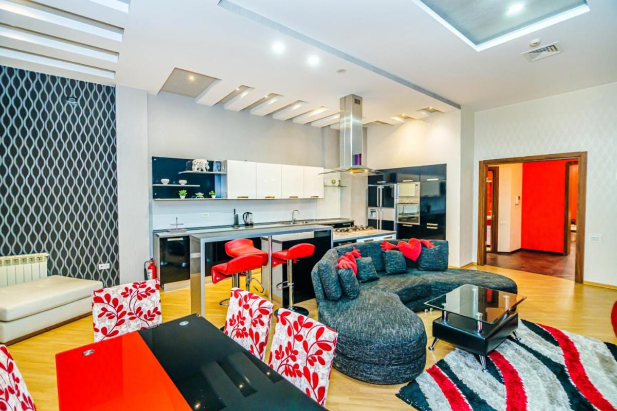 Image 3 of Apartment ARC İn The Nizami Street