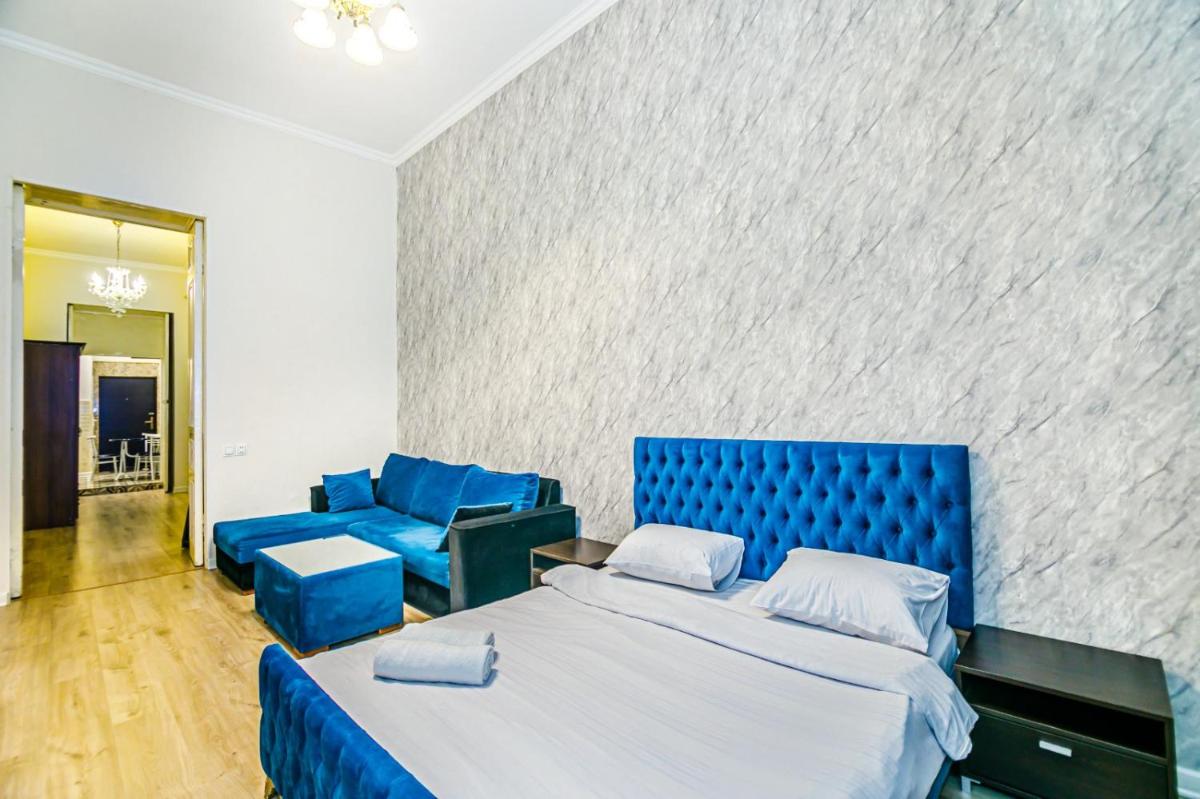 Image 1 of Apartment Blue Cloud
