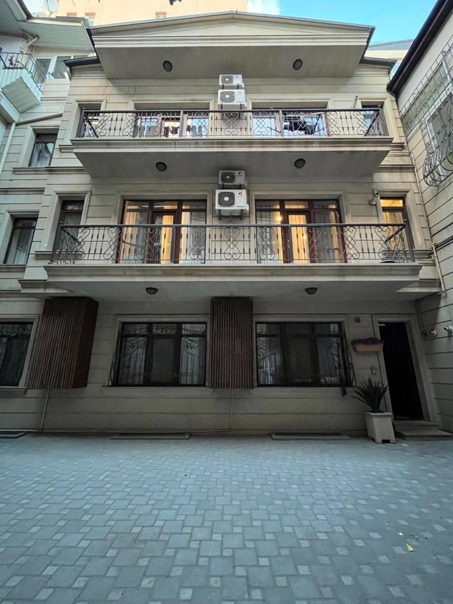 Image 3 of Apartment Hotel on Nizami street Rolls Roys Nz