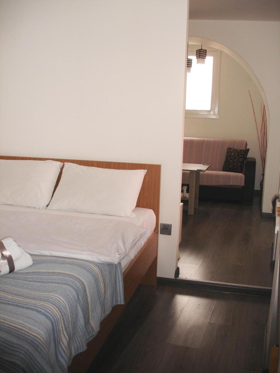 Image 3 of Apartment in Old Town Baku