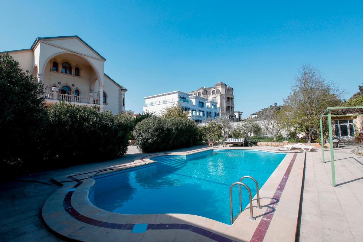 Image 3 of Baku Badamdar Villa