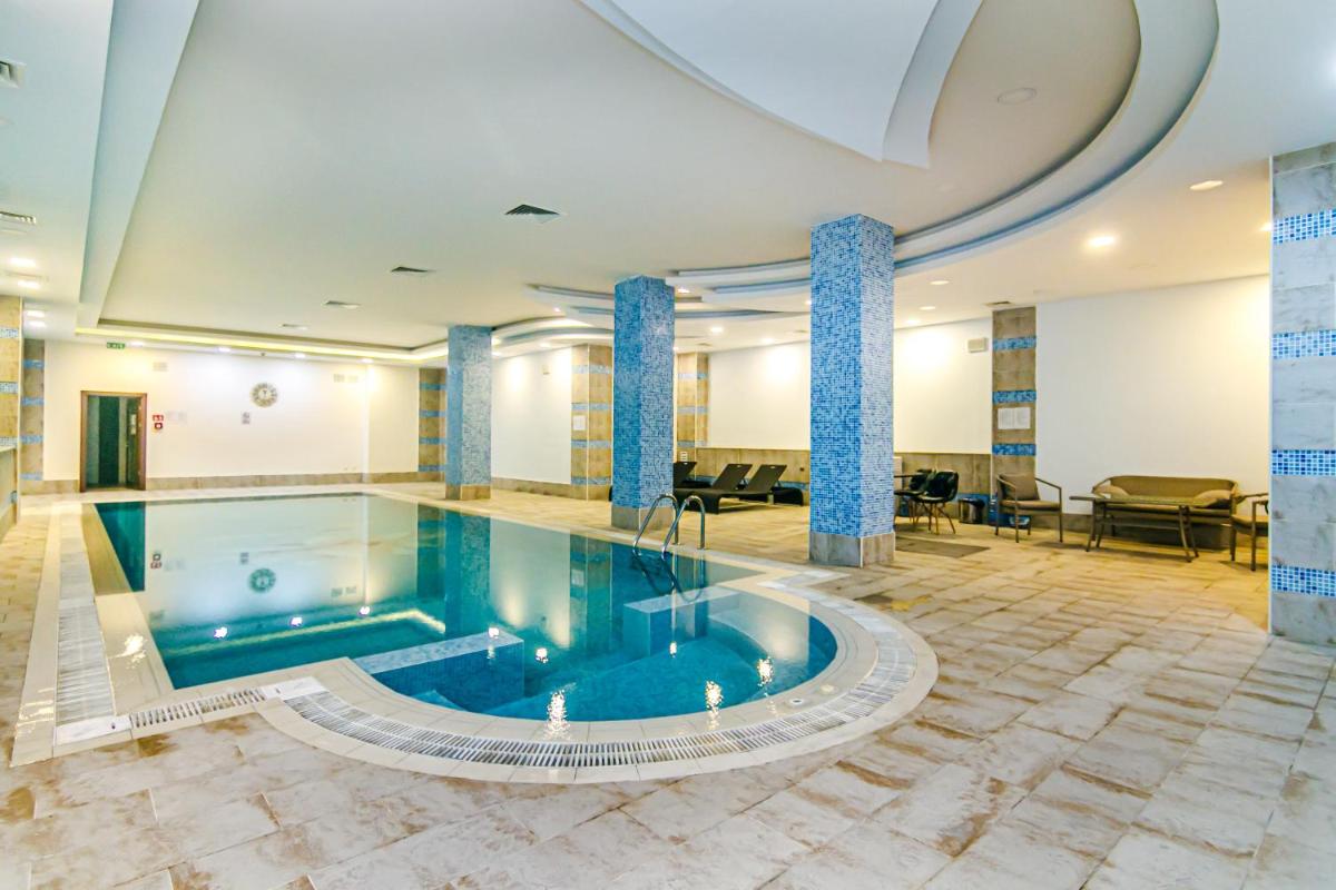 Image 3 of Baku Deniz Mall family hotel apartment