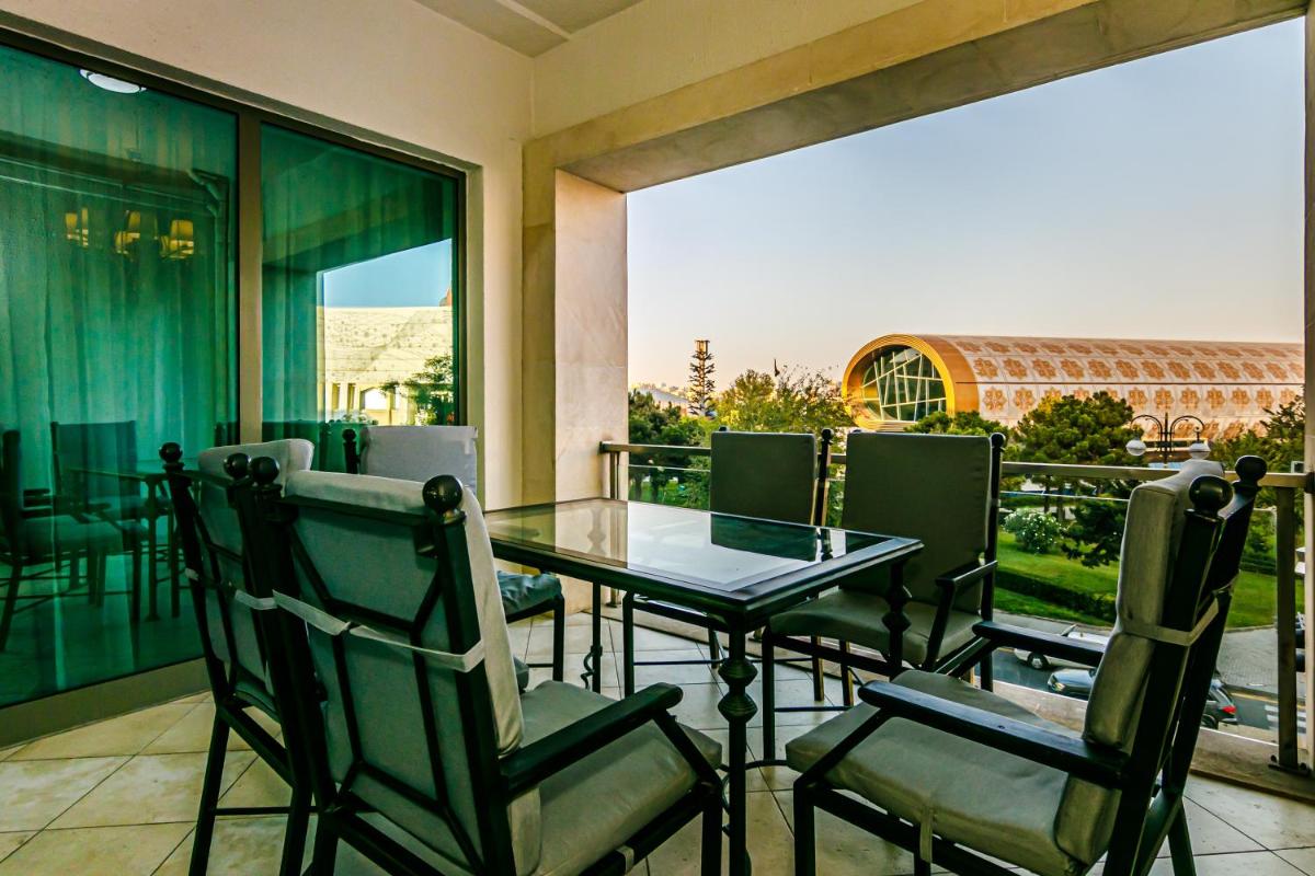 Image 6 of Baku Deniz Mall family hotel apartment