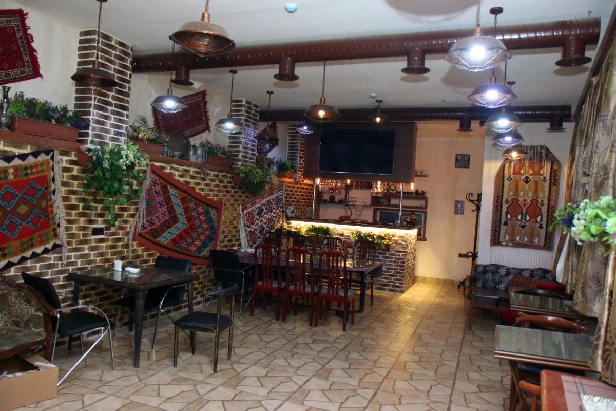 Image 2 of Boutique Nar Baku