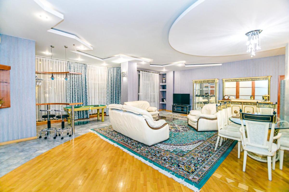 Image 4 of CHOPARD Apartment