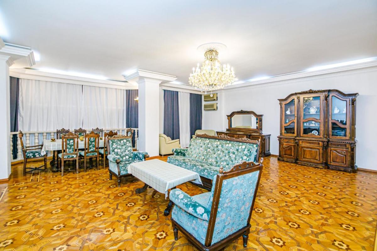 Image 1 of CLODİ House