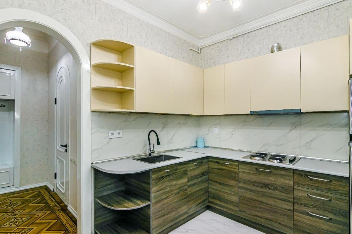 Image 2 of COMPASS Apartment